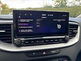Kia Ceed 1,5 TGDi 118kW TOP ZÁRUKA NAVI - náhled 20