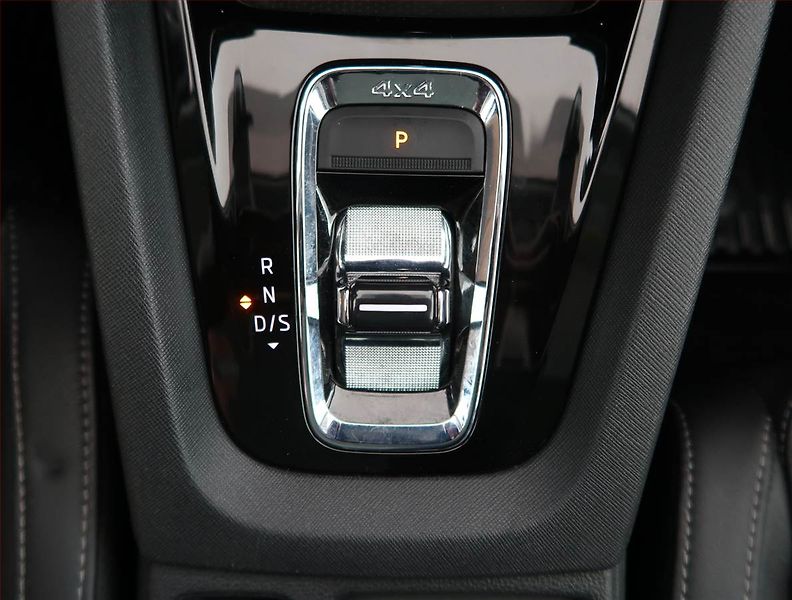 Škoda Octavia (2022) Style Plus 2.0 TSI, DSG,4x4 - fotka 13 z 21