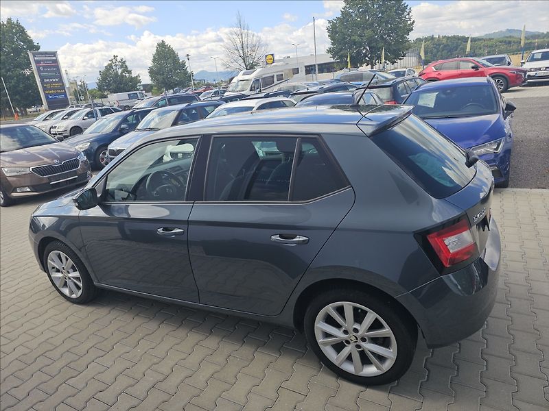 Škoda Fabia III 1,2TSi 66KW Ambition - fotka 9 z 48