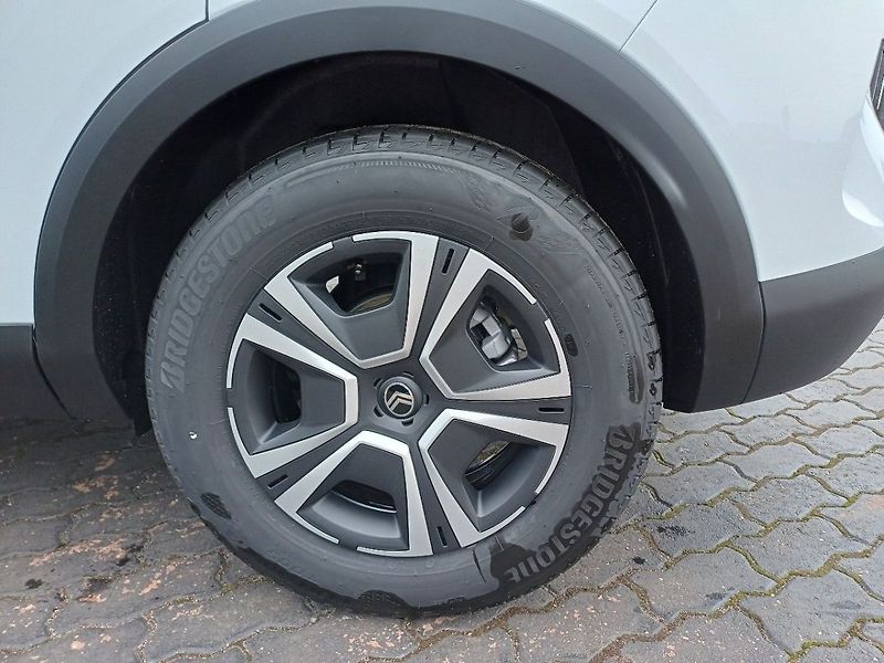 Citroën C4 YOU Hybrid 110k Automatic - fotka 9 z 35