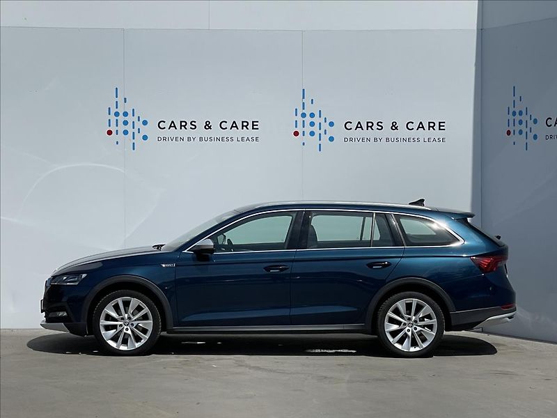 Škoda Octavia 2,0 TDI DSG 4x4 Scout TAŽNÉ - fotka 2 z 24