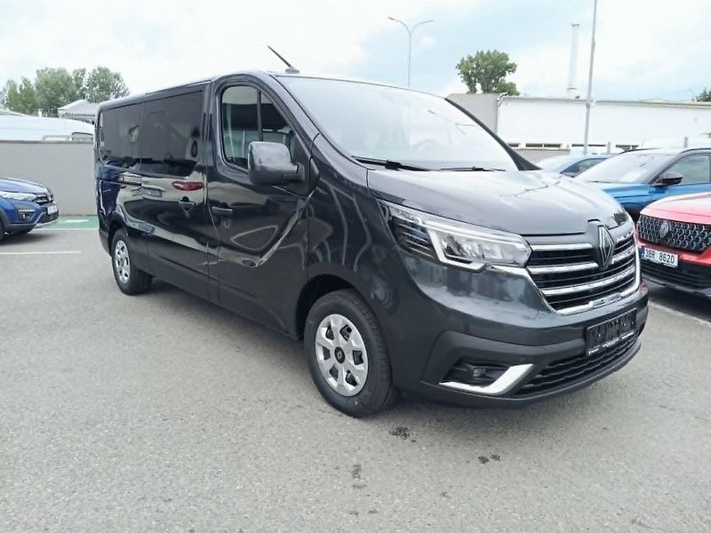 Renault Trafic (2026) L2 Equilibre Blue dCi 150 (MY2 - fotka 3 z 25
