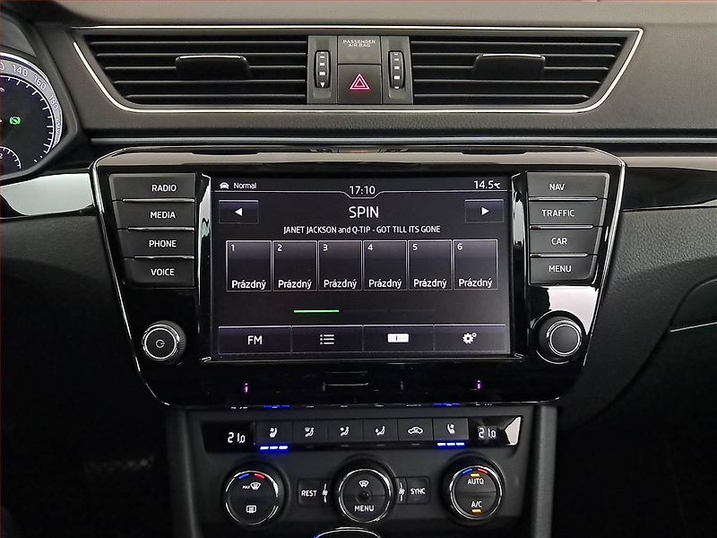 Škoda Superb (2017) Laurin&Klement 2.0 TDI - fotka 12 z 23