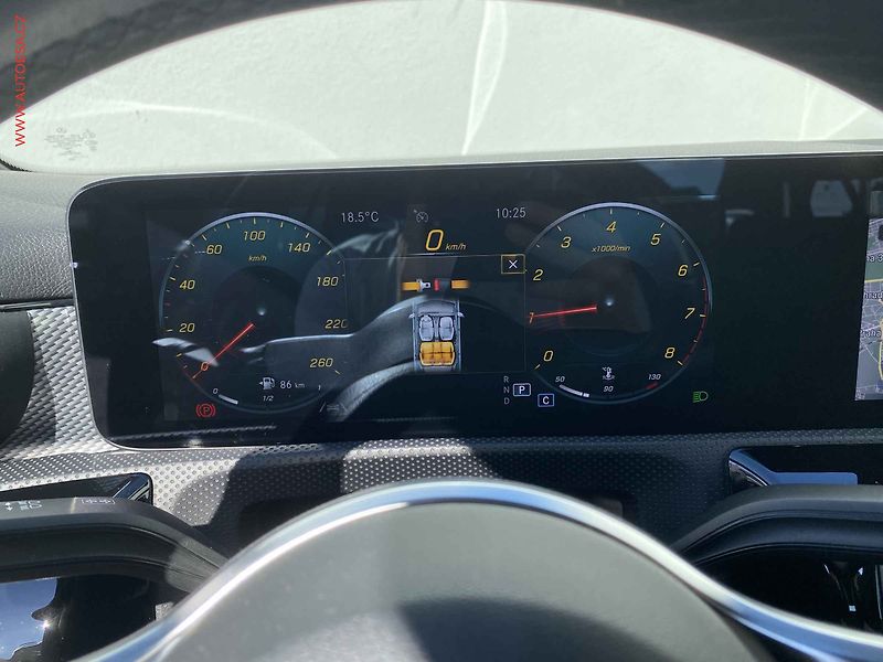 Mercedes-Benz Třídy A (2022) 1.3 CGi A 180, ČR, AT, LED - fotka 21 z 24