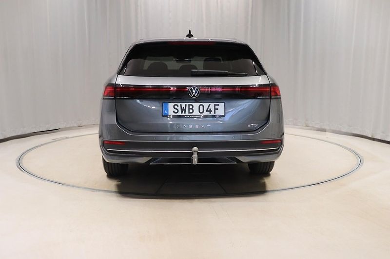 Volkswagen Passat 1.5 eTSI Kessy Webasto Tažné - fotka 5 z 12