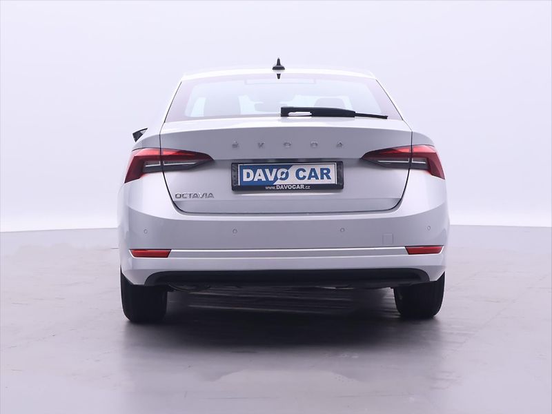 Škoda Octavia 2,0 TDI 85kW Ambition CZ DPH - fotka 6 z 31