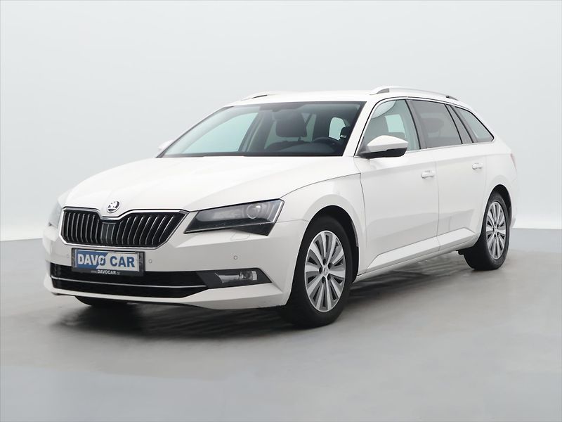 Škoda Superb 1,6 TDI Style 1.maj servis kn. - fotka 3 z 29