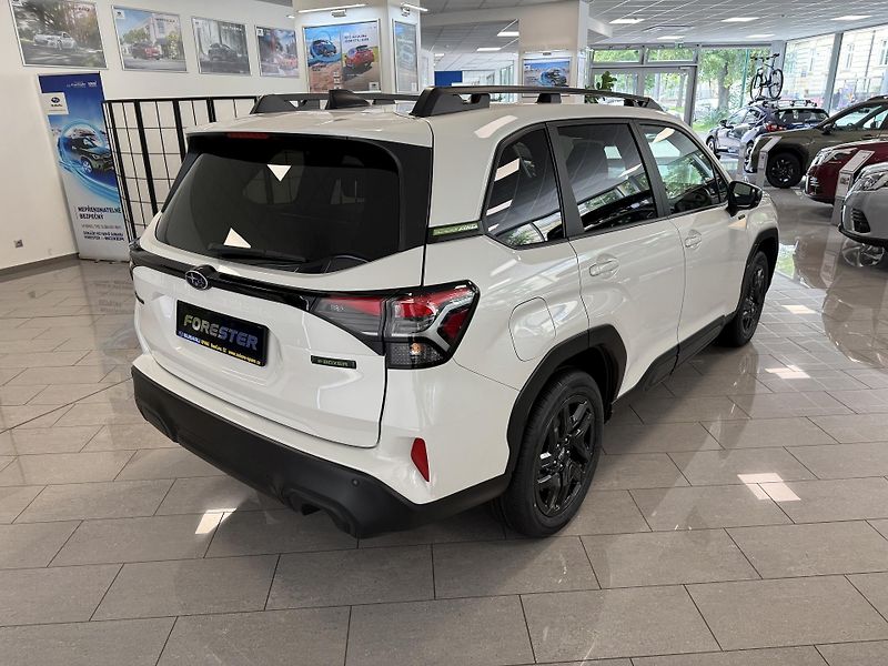 Subaru Forester Field Lineartronic - fotka 5 z 23