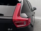 Volvo XC40 B4 DARK ULTRA REZERVACE - náhled 23
