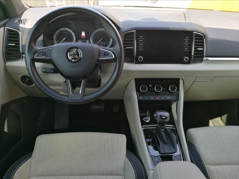 Škoda Karoq 1,5 TSI DSG - fotka 5 z 24