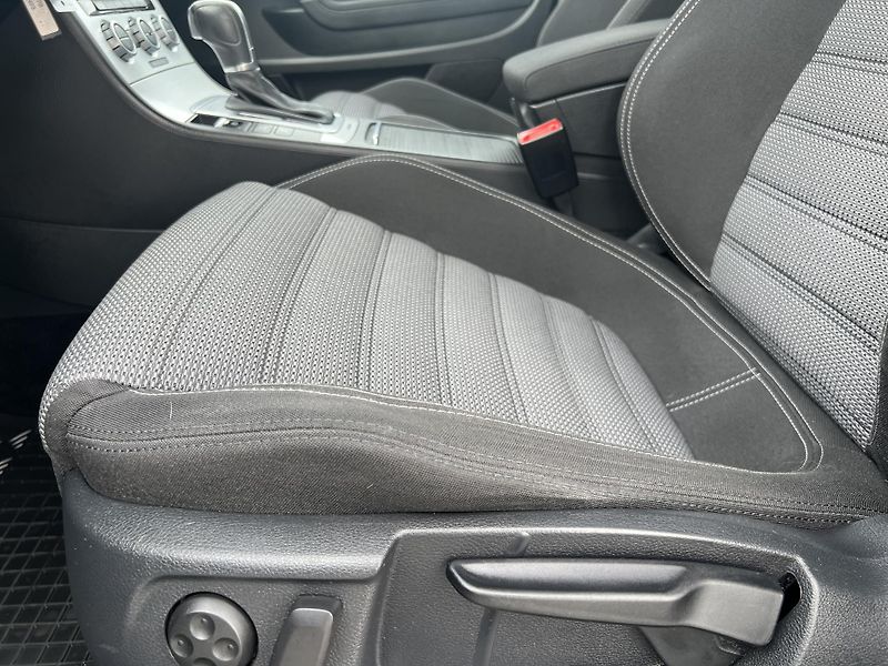 Volkswagen CC 2.0TDI 4x4 DSG PŮVOD ČR odpDPH - fotka 11 z 43