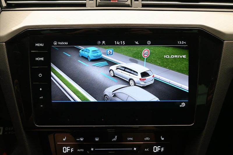 Volkswagen Passat 2,0 TDI 110KW DSG BUSINESS Zár - fotka 19 z 32