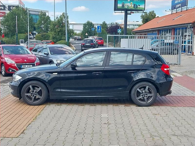 BMW Řada 1 (2009) 116i, nová STK, jezdí skvěle - fotka 3 z 14
