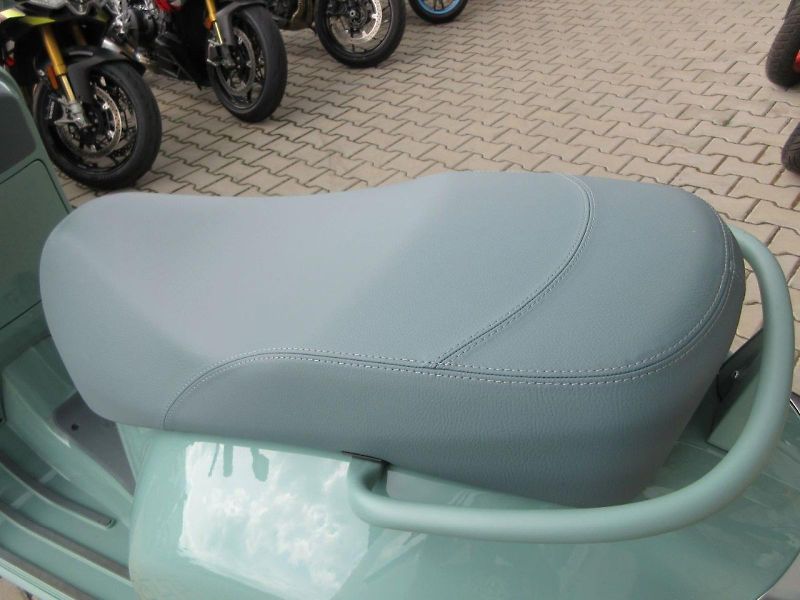 Vespa (2026) GTS 310 80th e5+ - fotka 11 z 16
