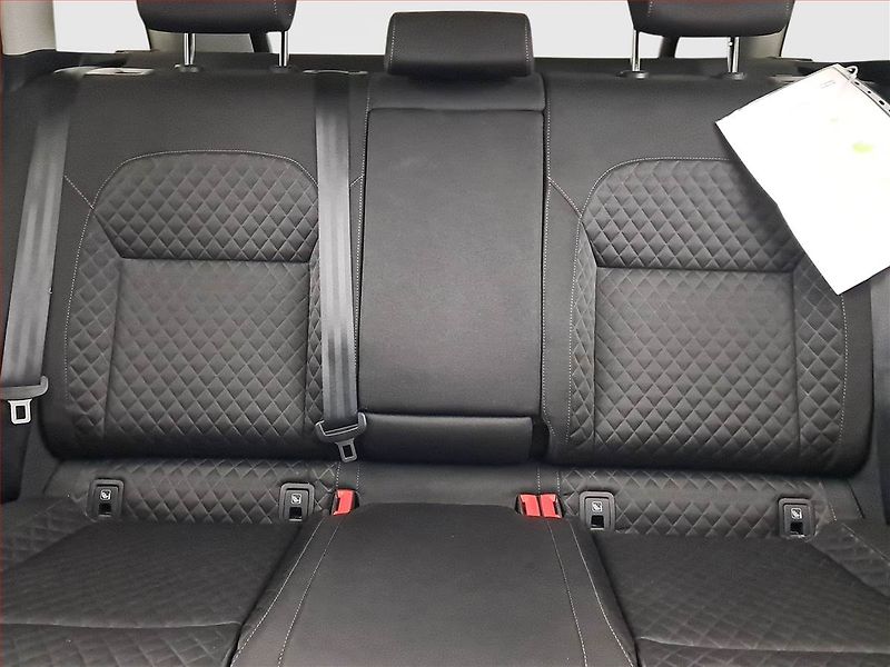 Škoda Superb (2018) Style 2.0 TDI, Serv.kniha - fotka 10 z 17