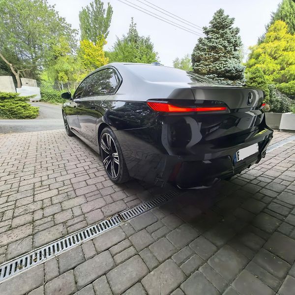 BMW i7 (2026) 760, 2026,TV, M, 6290km,Carbon - fotka 4 z 24