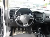 Mitsubishi Outlander 2,3DI-D 4x4 ČR 7 MÍST ! 2.MAJ. - náhled 25