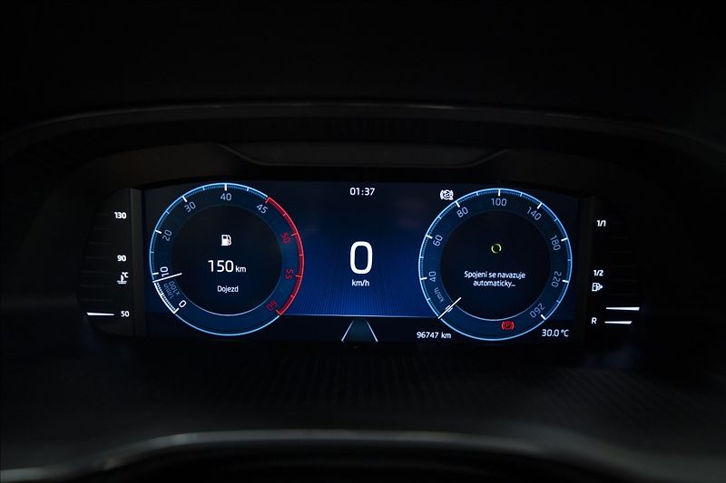 Škoda Octavia 2,0 TDI VÝHŘEV ČR 2x KOLA - fotka 33 z 35