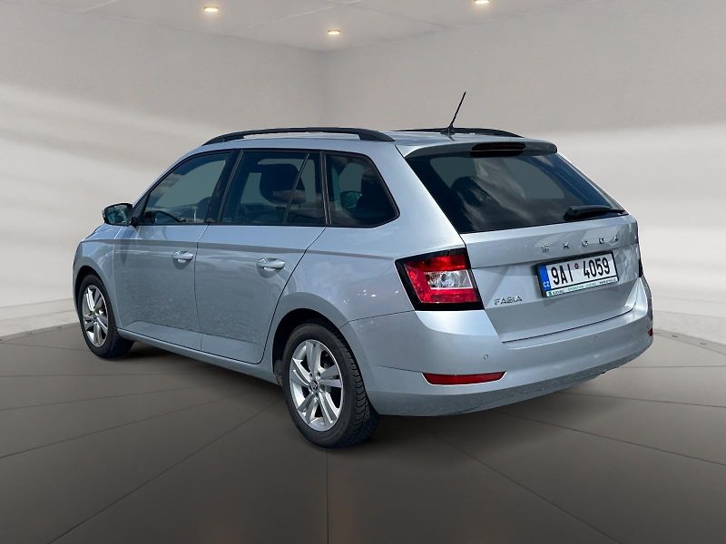 Škoda Fabia (2022) AMBITION 1.0TSI 70kW CZ DPH - fotka 4 z 11