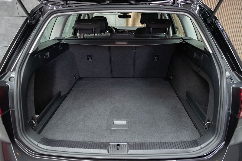 Volkswagen Passat 1.5 TSI DSG*BUSINESS*DPH*ČR 1M - fotka 37 z 40