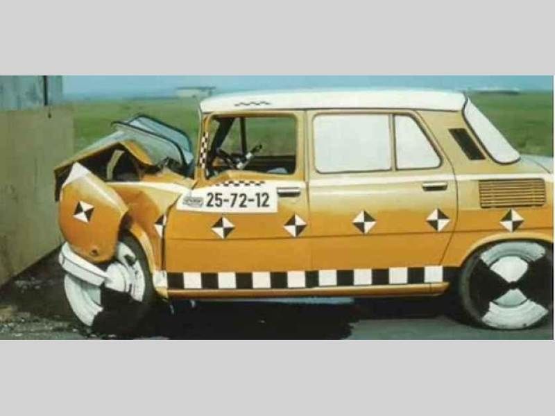 Parní raketa rozjela Škodu 100 na rychlost 48 km/hod