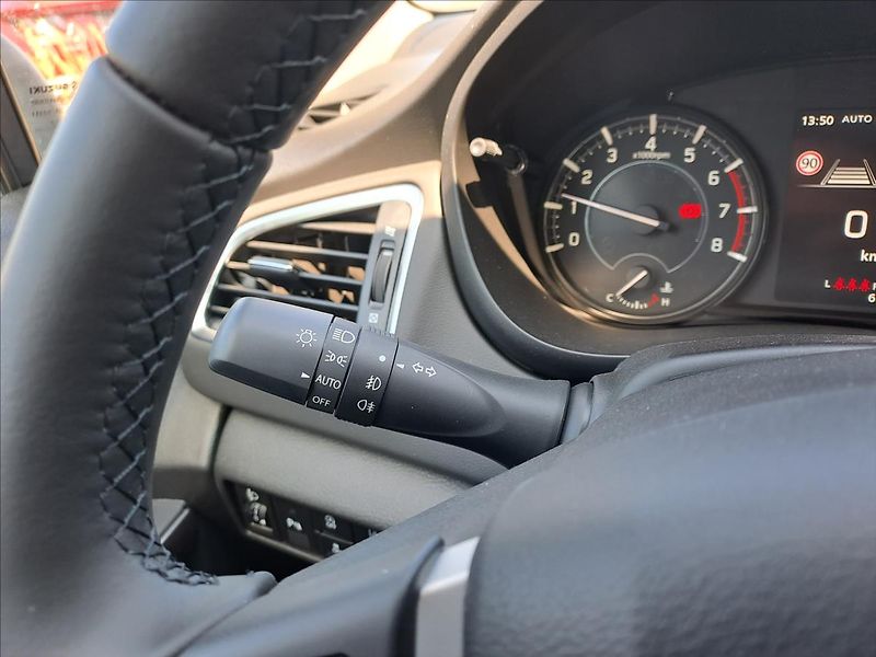 Suzuki S-Cross (2026) 1,4 Elegance AllGrip - fotka 11 z 17