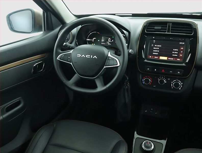 Dacia Spring (2023) Electric 65 (27 kWh), SoH 93% - fotka 7 z 18
