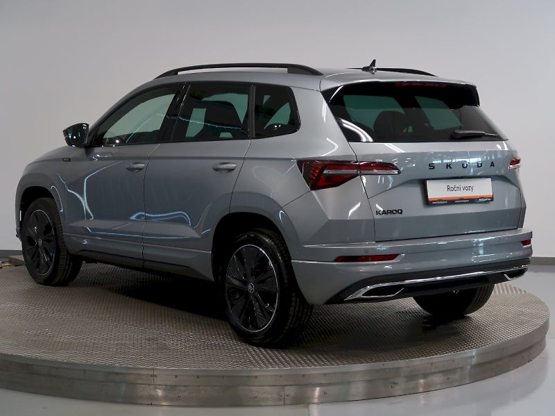 Škoda Karoq (2026) SPORTLINE 1.5TSI 110KW DSG - fotka 7 z 43