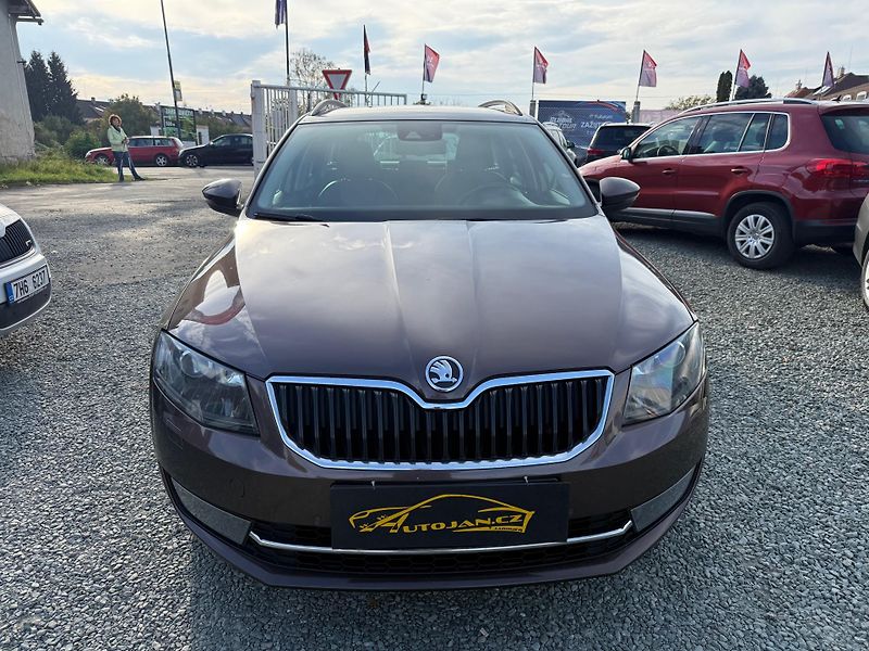 Škoda Octavia 2.0 TDI ELEGANCE - fotka 2 z 13
