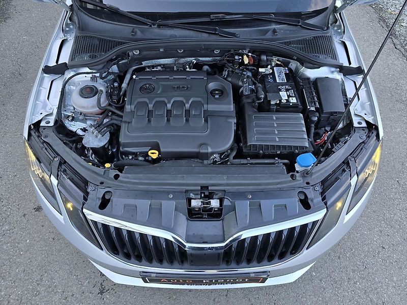 Škoda Octavia STYLE LED DIGIKLIMA-DPH - fotka 37 z 37
