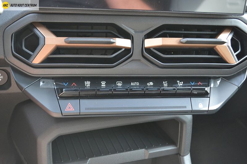 Dacia Bigster EXTREME MILD HYBRID 140 PANORA - fotka 36 z 66