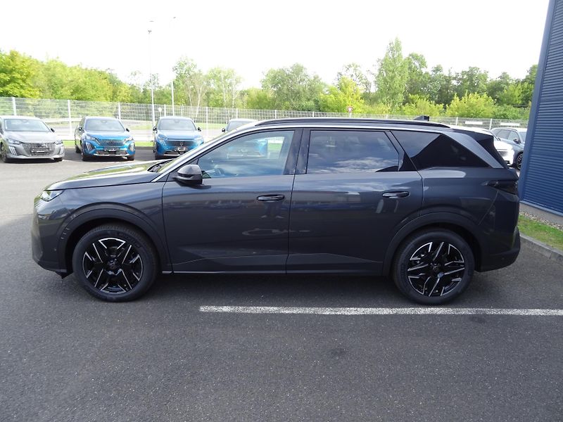 Peugeot 5008 (2026) BUSINESS Hybrid 145k e-DCS6 - fotka 4 z 47