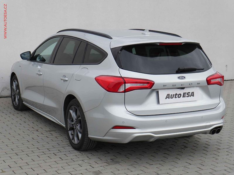 Ford Focus (2020) 2.0 TDCi, 1.maj, ST-Line, AT - fotka 6 z 22