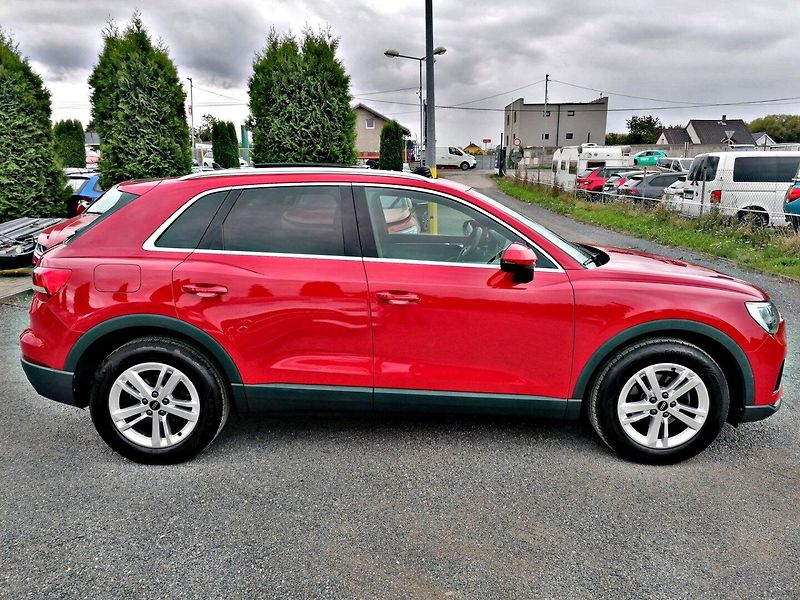 Audi Q3 (2021) 2.0 35 TDi S-Tronic,Kůže,Pano - fotka 8 z 39