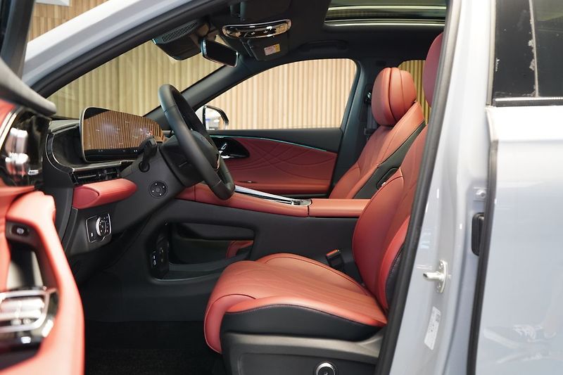 Omoda Ostatní 1.5 T-GDI 3DHT AWD PREMIUM - fotka 17 z 52