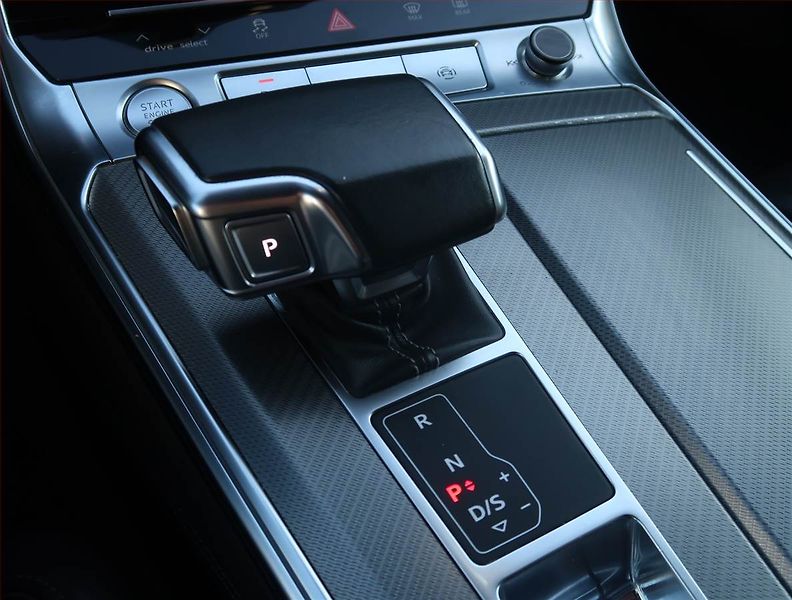 Audi A7 (2020) S-Line 50 TFSI e - fotka 13 z 27