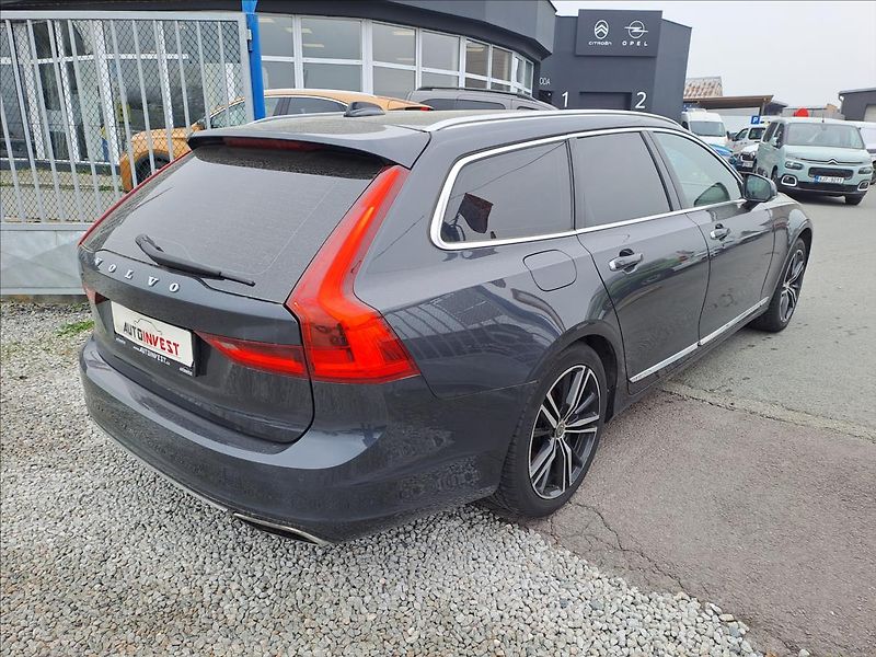 Volvo V90 2,0 T5  INSCRIPTION - fotka 3 z 21
