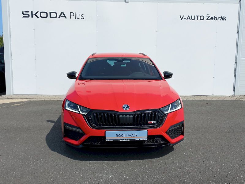 Škoda Octavia (2023) COMBI RS  2,0TSI DSG - fotka 4 z 26