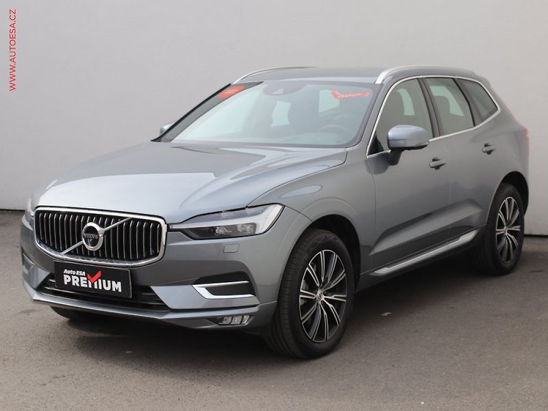 Volvo XC60 (2021) 2.0 D, AT, LED, kamera - fotka 3 z 3