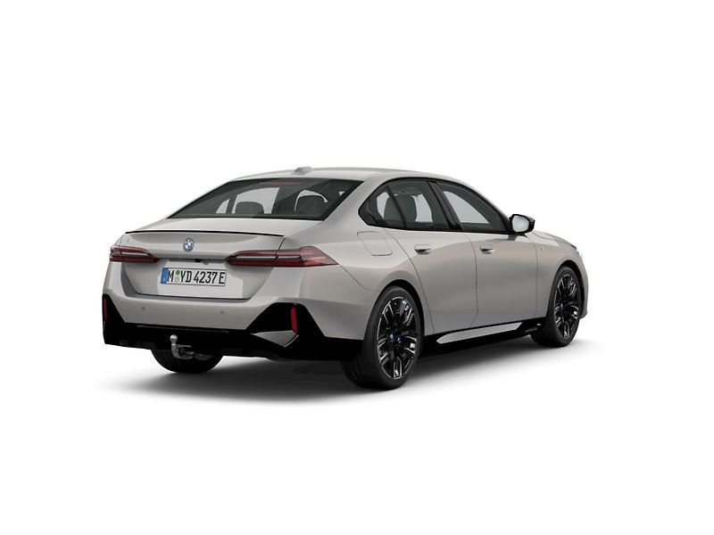 BMW i5 M60 xDrive Sedan - fotka 3 z 12