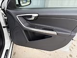 Volvo V60 2,0 D2 ZÁRUKA MOMENTUM CZ - náhled 17