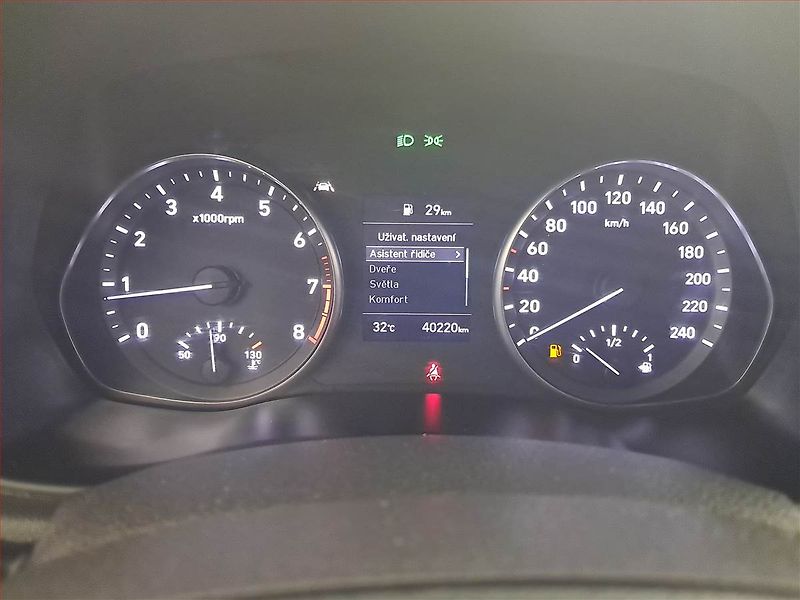 Hyundai i30 (2020) 1.5 DPI, ČR,1.maj, Serv.kniha - fotka 11 z 14