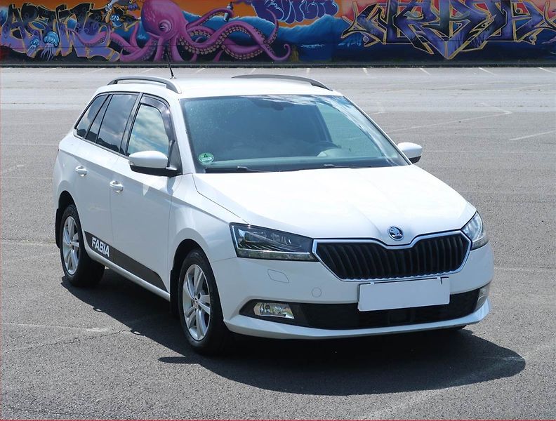 Škoda Fabia (2019) Style 1.0 TSI, Tempomat - fotografie inzerátu