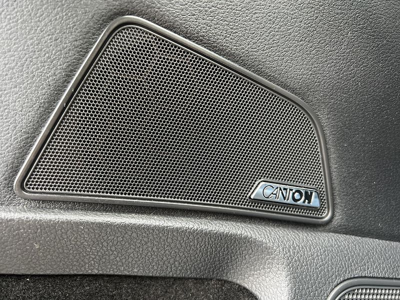 Škoda Superb L&K 2.0TDi 110kw ČR 1.MAJ. DPH - fotka 12 z 55
