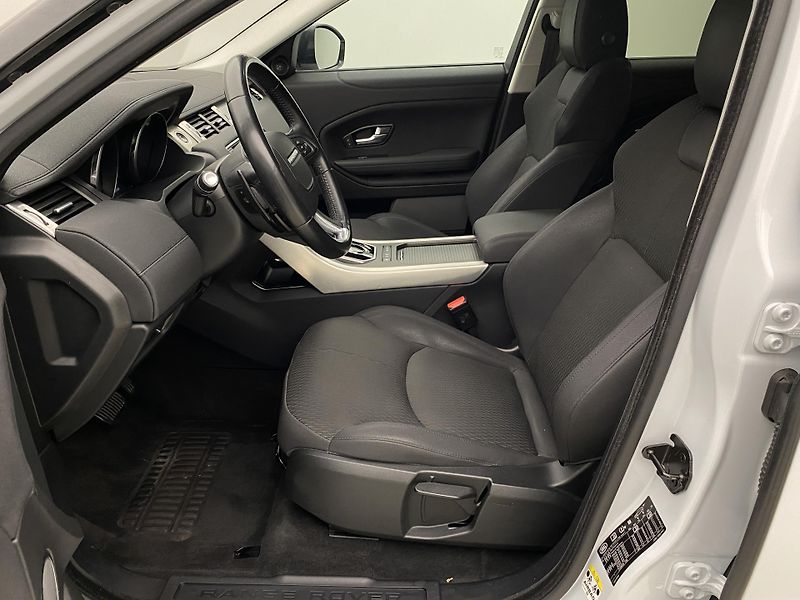 Land Rover Range Rover Evoque 2.0 Si SE AWD AUT CZ - fotka 13 z 29