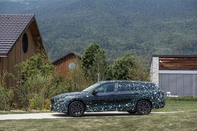 Nová Škoda Superb bude mít jen málo přímých konkurentů