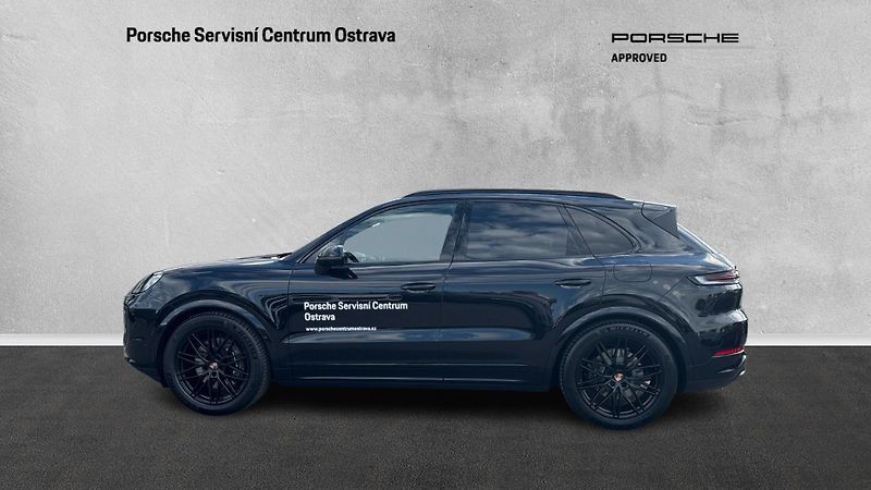 Porsche Cayenne E-Hybrid Black Edition - fotka 3 z 25