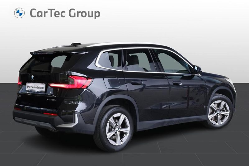 BMW X1 xDrive23d - fotka 3 z 27