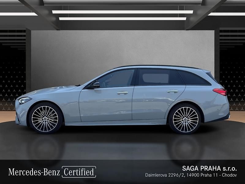 Mercedes-Benz Třídy C C-Třída 220 d 4MATIC kombi AMG - fotka 6 z 18