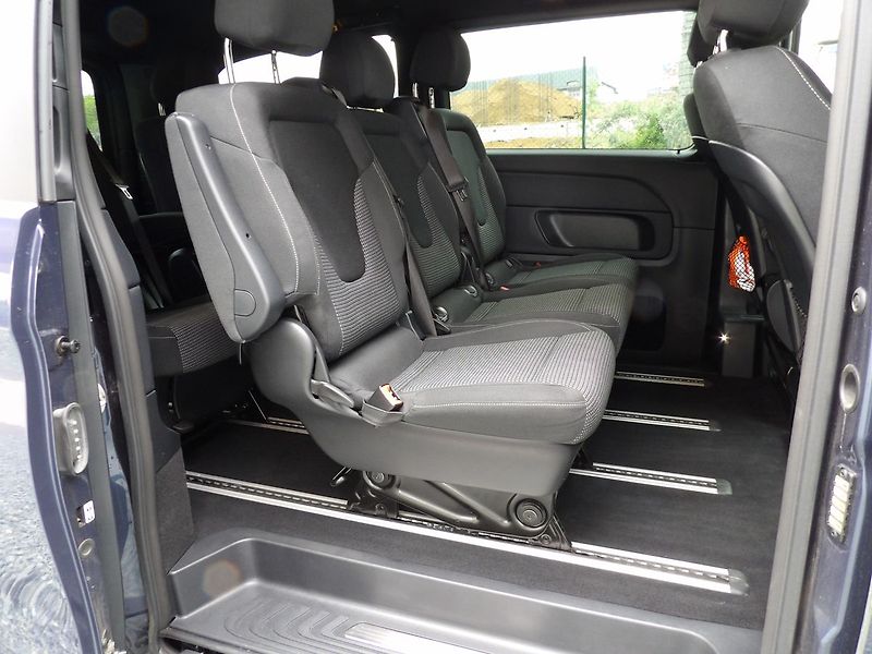 Mercedes-Benz Třídy V 250d L 4Matic 360° Tažné DPH - fotka 27 z 35